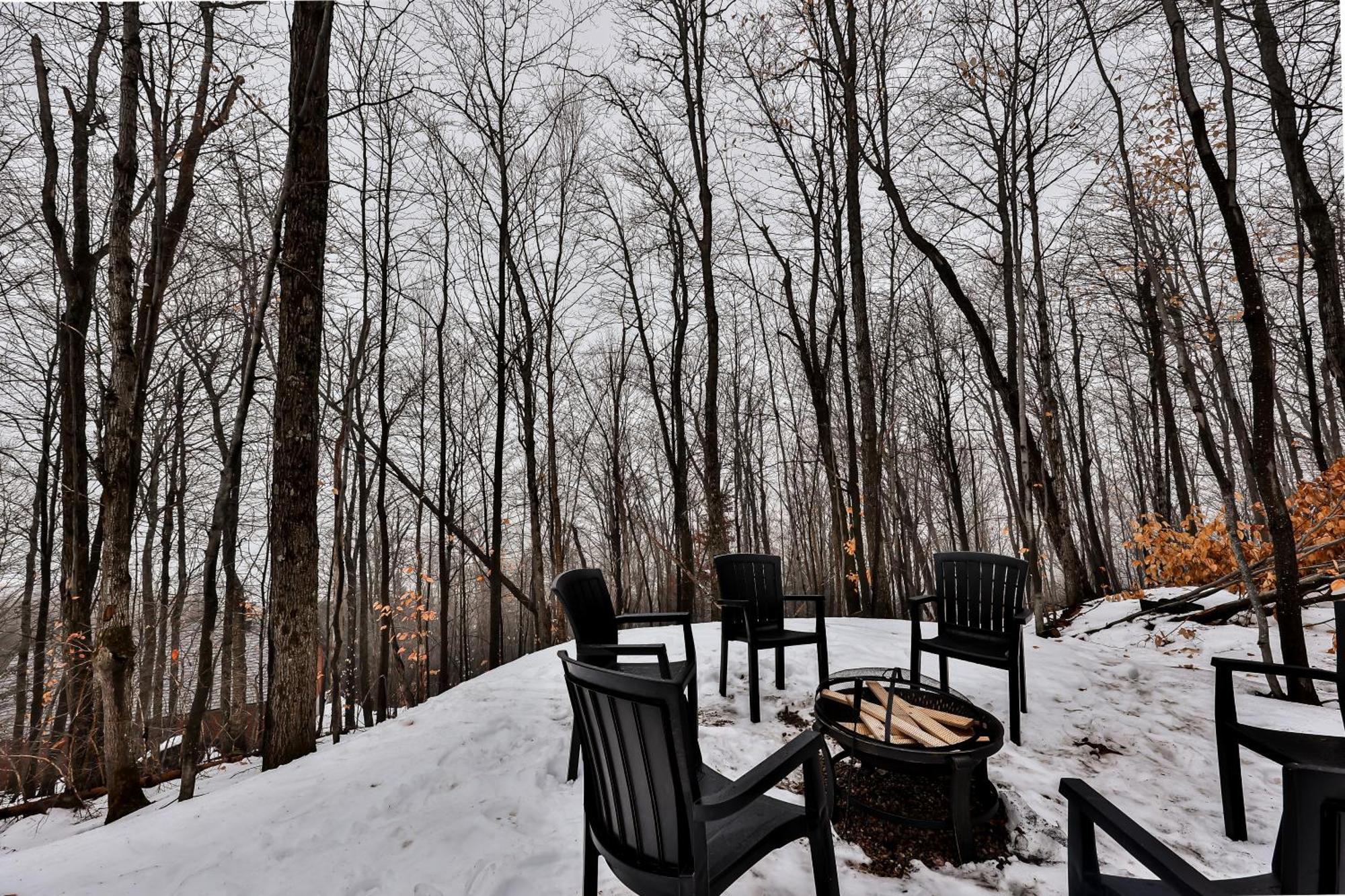 The Chic Shack - Golf, Ski, Spa Saint-Faustin Eksteriør billede